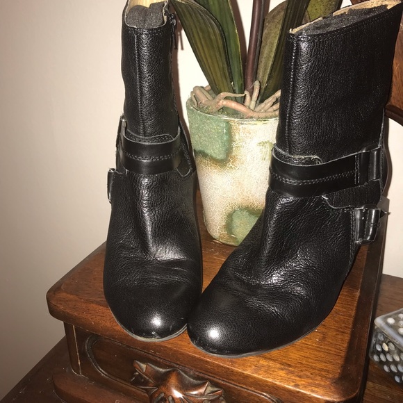 Nine West wedge booties - Picture 2 of 7